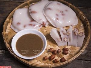 Bánh đúc chấm tương - món ăn bình dị suốt bao đời của người Hà Nội