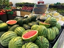 Hà Nội: 'Đại tiệc' trái cây mùa Hè tươi ngon tại các siêu thị