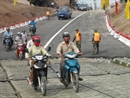Hà Nội: Chính thức thông xe cầu phao sông Đuống