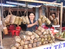 Bánh tét Trà Cuôn - món ăn đặc sản ở Trà Vinh