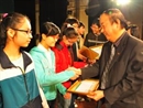 Trao thưởng cho 150 học sinh giỏi tiếng Anh Hà Nội 
